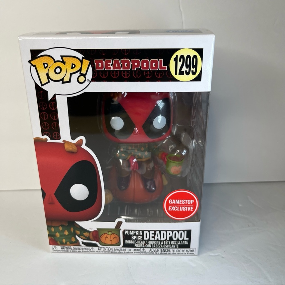 PUMPKIN SPICE DEADPOOL 1299 GAMESTOP EXCLUSIVE Funko Pop Very Good Condition